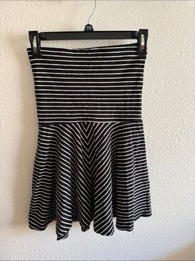 American apparel Black & White Striped Skater Skirt or dress